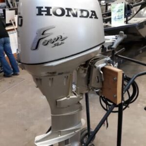 1998 Honda 30 LE – 4S Tiller (M16942) - Seapro Outboards